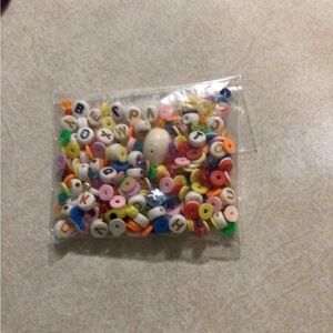 bead 🎉 confetti 🧊😄